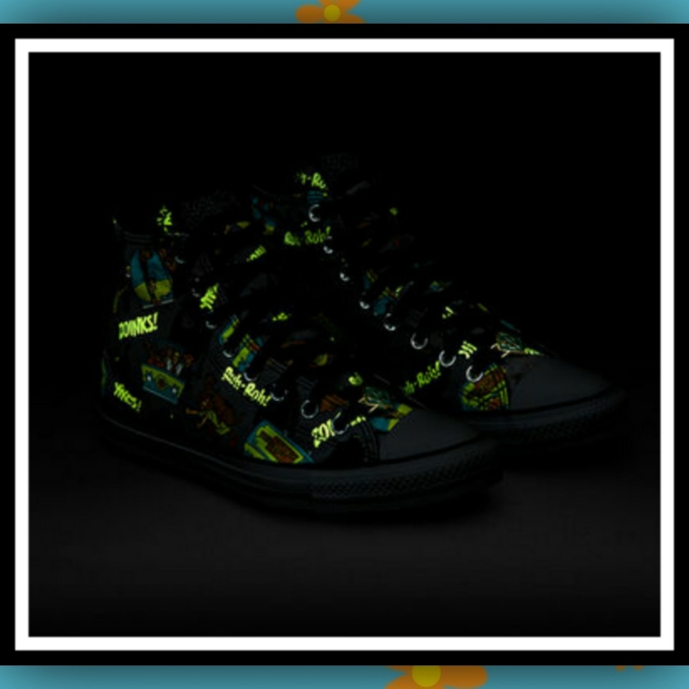NEW 💯 GLOW IN THE DARK Converse Chucks - Picture 6 of 9